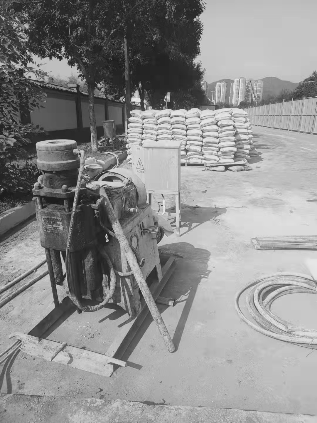 宝兴场区重载车疑难路基处理方案